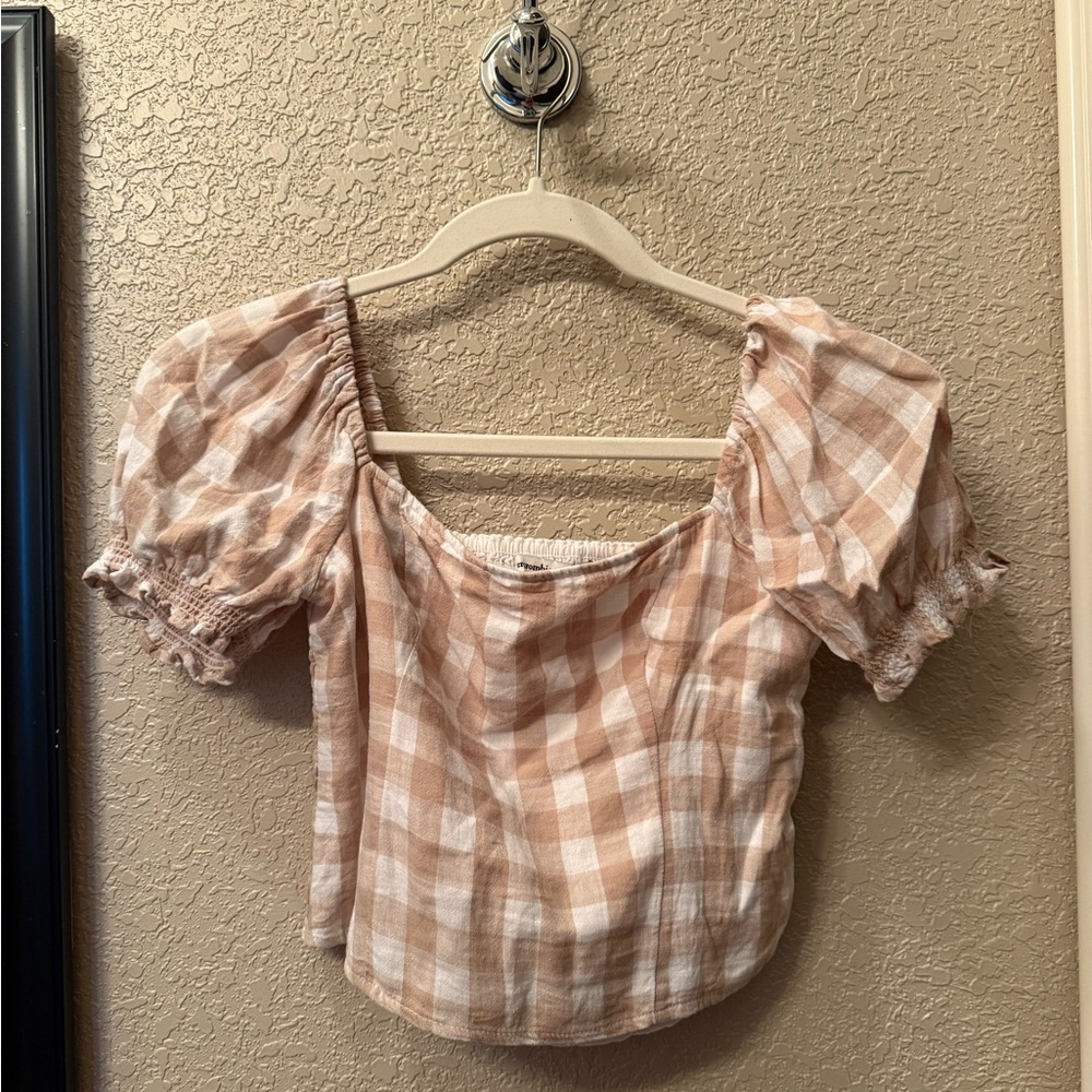 Abercrombie & Fitch Tan Puff Sleeve Smocked Crop Top